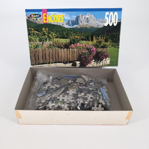 RoseArt Encore "Fenced Garden" 500 Fully Interlocking Piece Jigsaw Puzzle - GUC - Picture 10 of 10